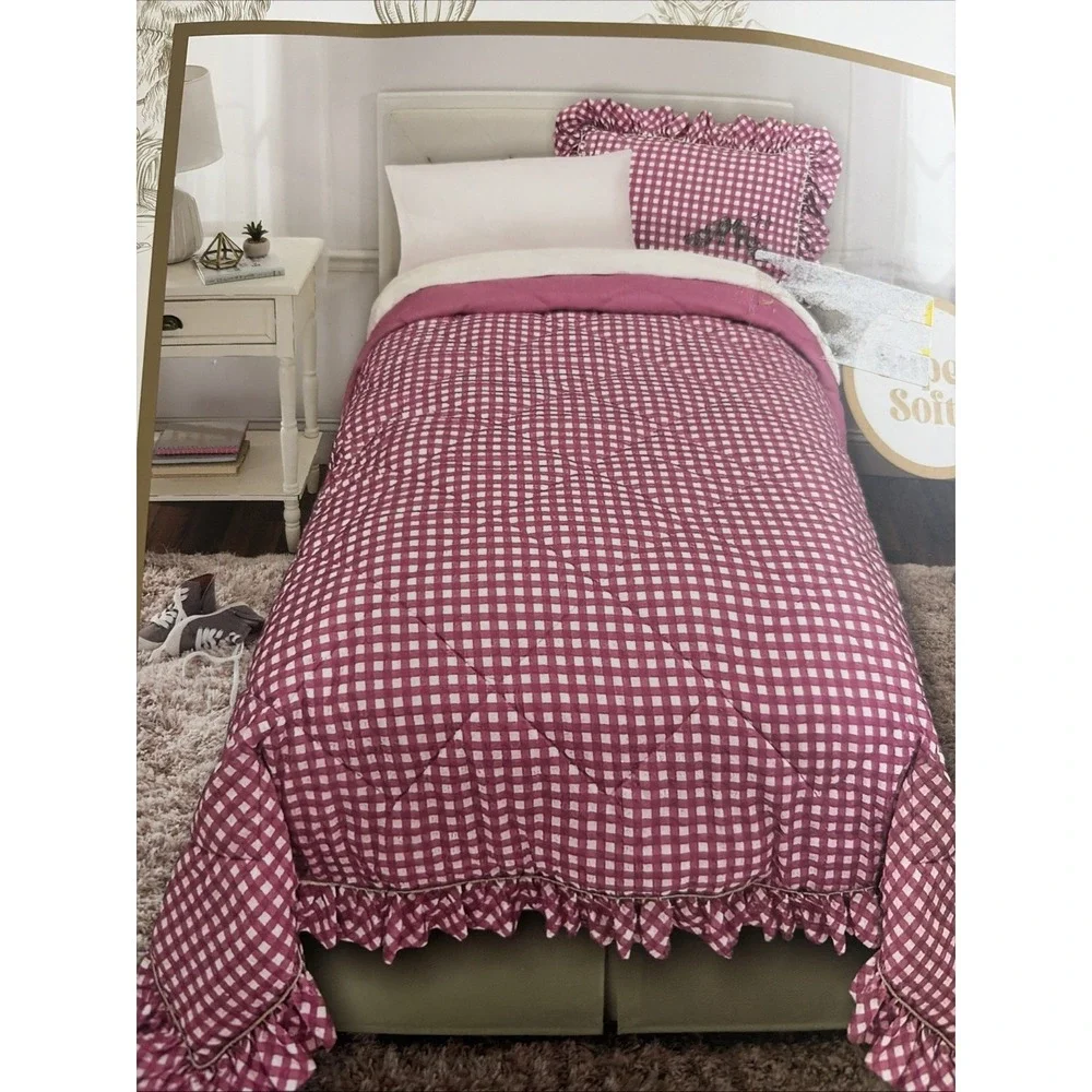 Wicked: For‎ Good x Katie Kime Twin Comforter Pink Plaid Ruffle